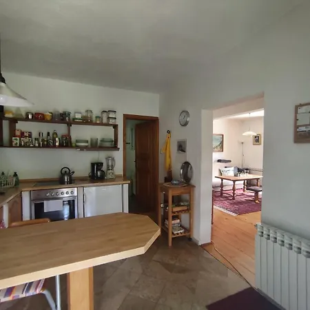 Beata 1 Upper Floor Апартаменты *